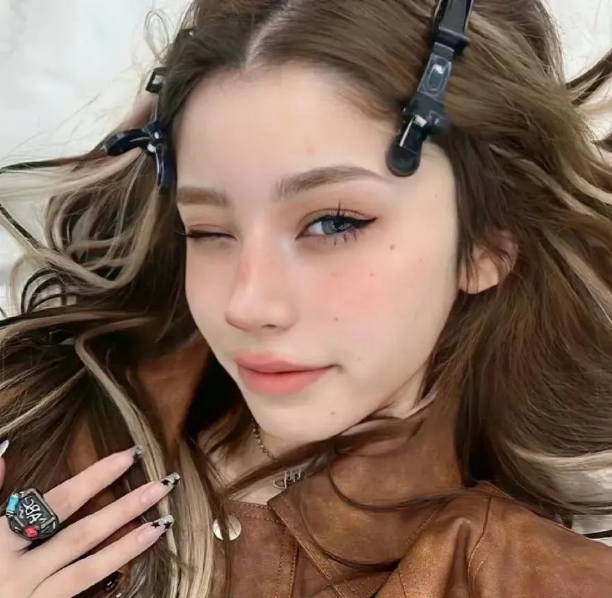 明明明月是前身