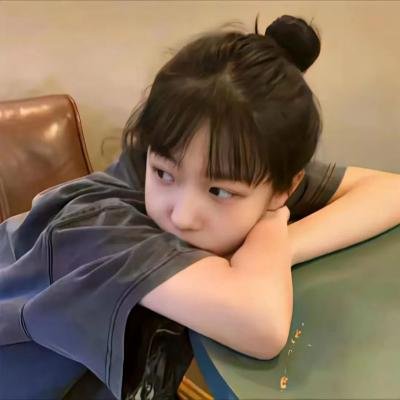 海棠不是鬓边红